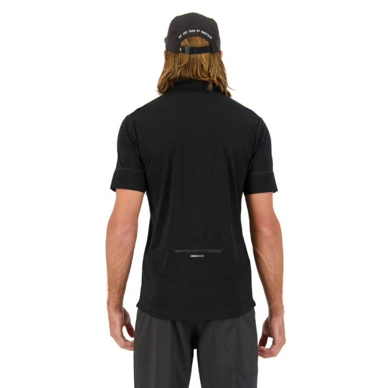 Mons Royale Cadence Half Zip T-shirt 5 Mons Royale Cadence Half Zip T-shirt – Image 3